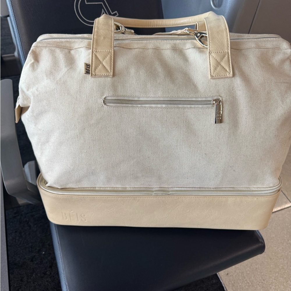 BEIS Cream Canvas Travel Bag